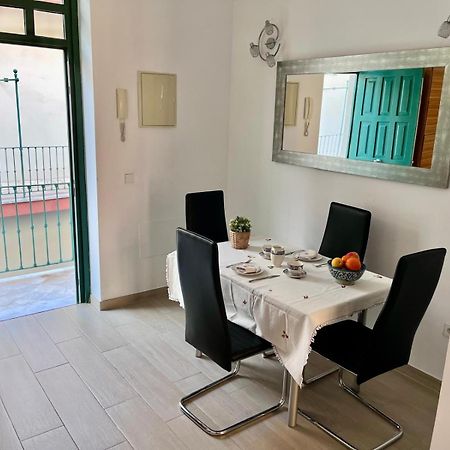 Triana Flat, 3mn from plaza de Cuba Apartment Sevilla Exterior foto