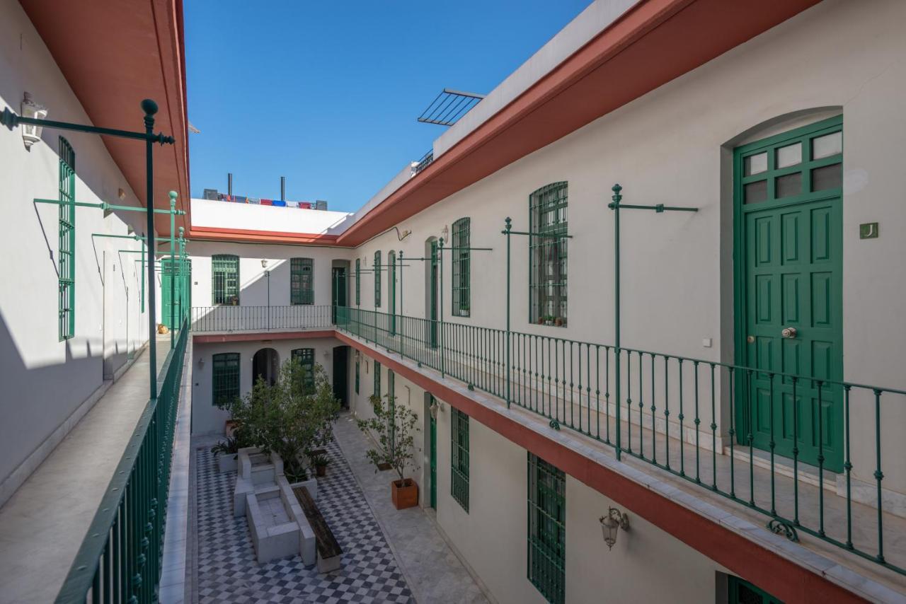 Triana Flat, 3mn from plaza de Cuba Apartment Sevilla Exterior foto